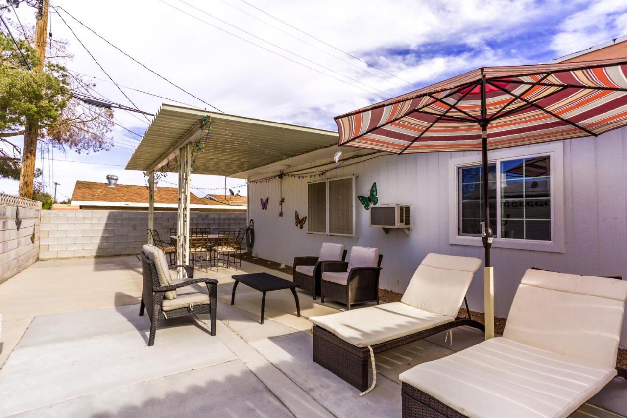 Vacation Home 3.5 Mi To Strip/Dt/Outlt Up To 8 Gst Las Vegas Exterior photo