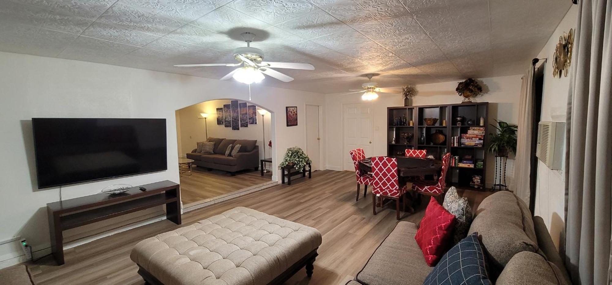 Vacation Home 3.5 Mi To Strip/Dt/Outlt Up To 8 Gst Las Vegas Exterior photo